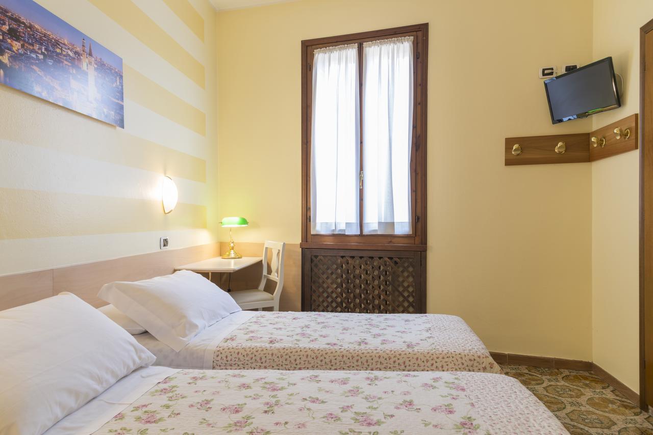 Albergo Trento Verona Esterno foto